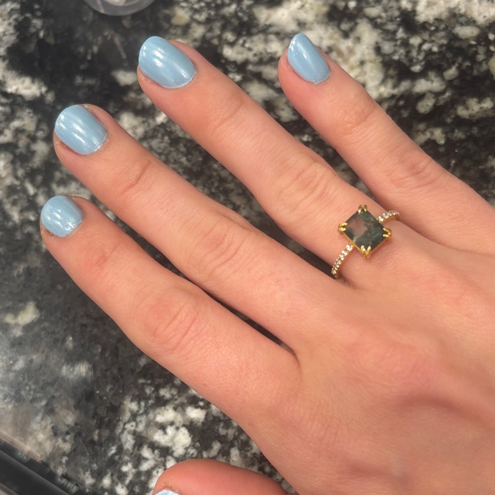 Authentic 18k Moss Agate Ring size 5 1/2